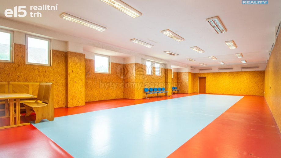 Pronájem obchodní prostory, 170 m² - Bechyně