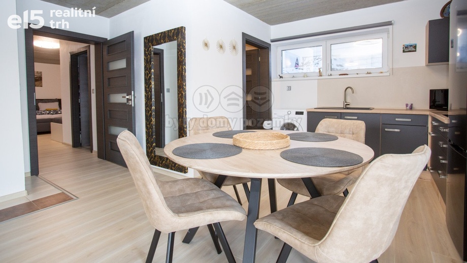 Prodej rodinné domy, 182 m² - Zajíčkov