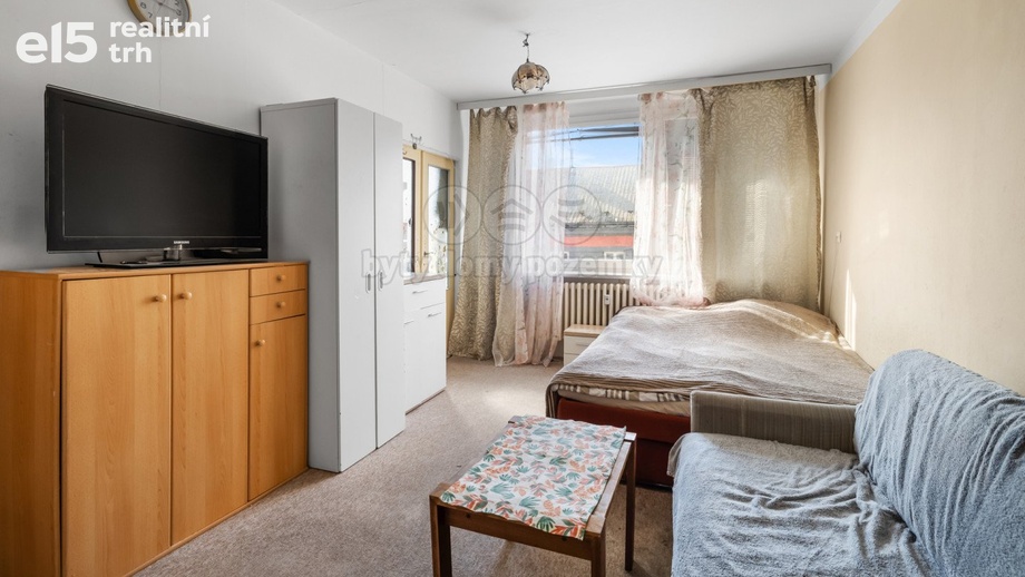 Prodej byty 2+kk, 41 m² - Slaný