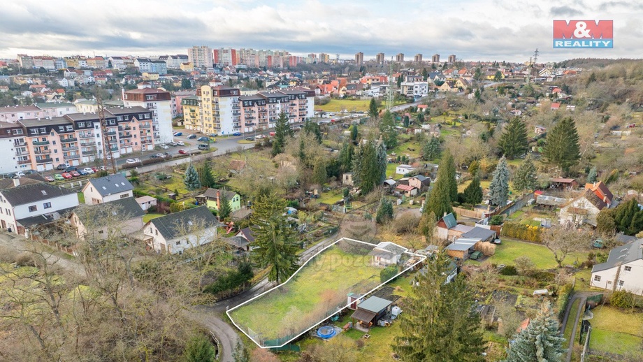 Prodej stavebního pozemku 702 m², Kladno