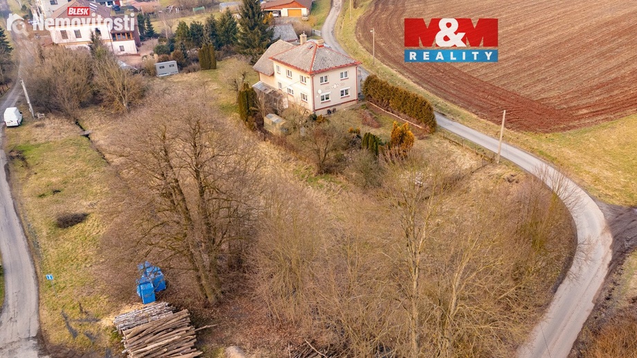 Prodej louky 1 031 m², Dolní Dobrouč