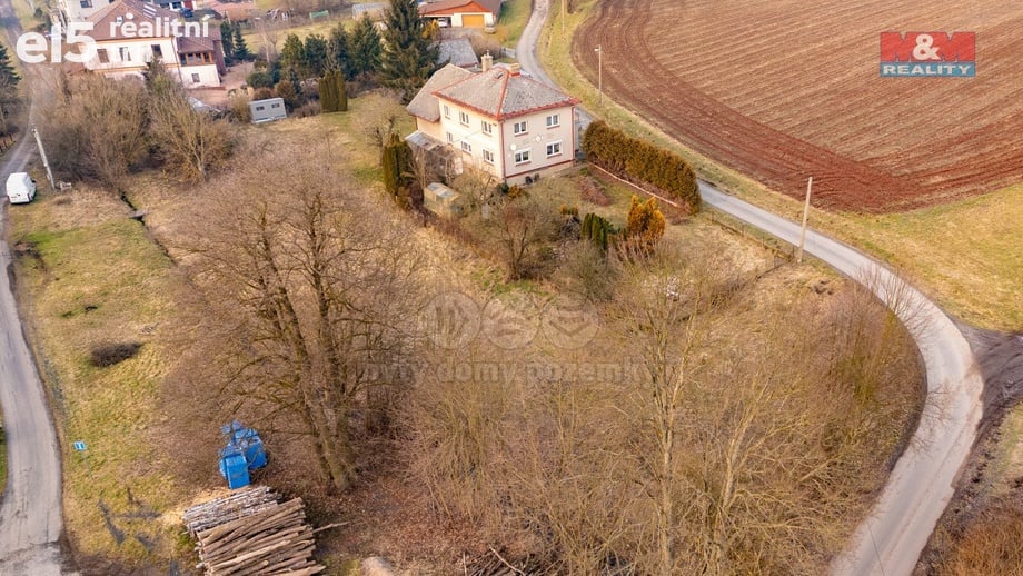 Prodej pozemky - trvalý travní porost, 1 031 m² - Dolní Dobrouč - Horní Dobrouč