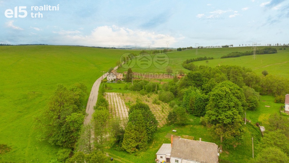 Prodej pozemky pro bydlení, 800 m² - Huzová