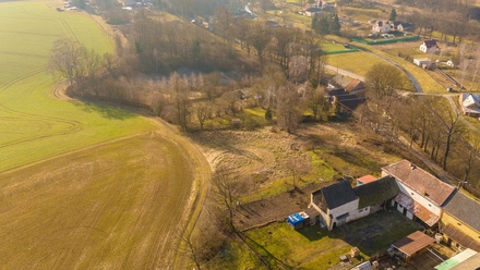 Prodej specifického pozemku 1 989 m², Hradec nad Svitavou