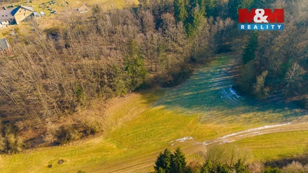 Prodej louky 2 359 m², Karle