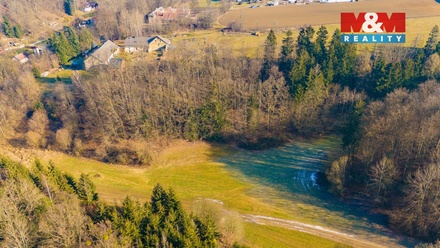 Prodej louky 2 359 m², Karle