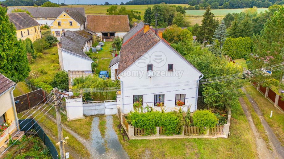 Prodej zemědělské usedlosti 139 m², Líšťany - Náklov