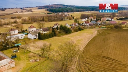 Prodej stavebního pozemku 4 099 m², Drahkov