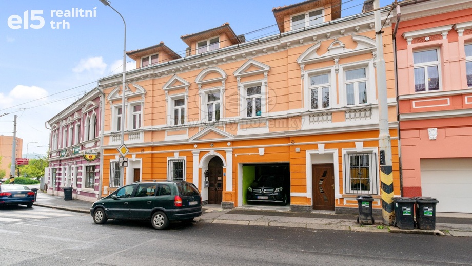 Prodej rodinné domy, 360 m² - Teplice - Trnovany