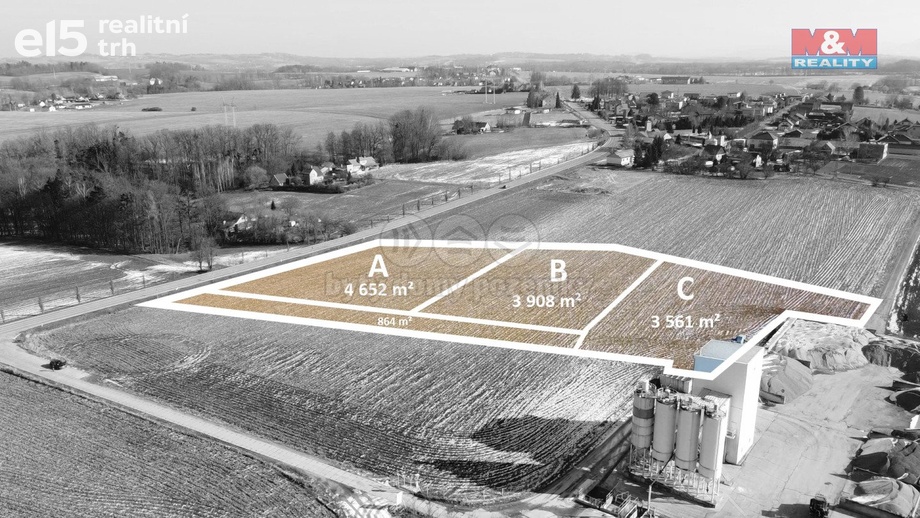 Prodej pozemky pro komerční výstavbu, 12 985 m² - Vojkovice