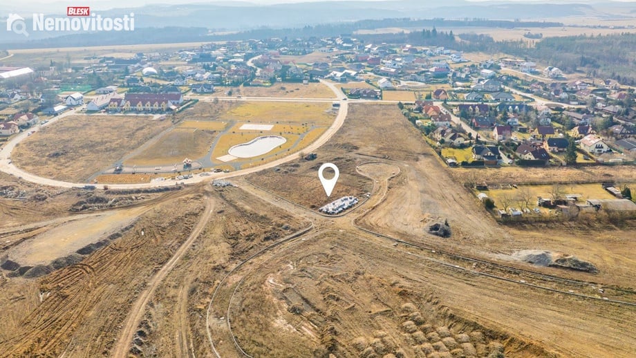 Prodej stavebního pozemku 1 662 m², Trnová