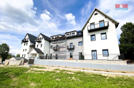 Prodej bytu 3+kk 107 m², Herálec