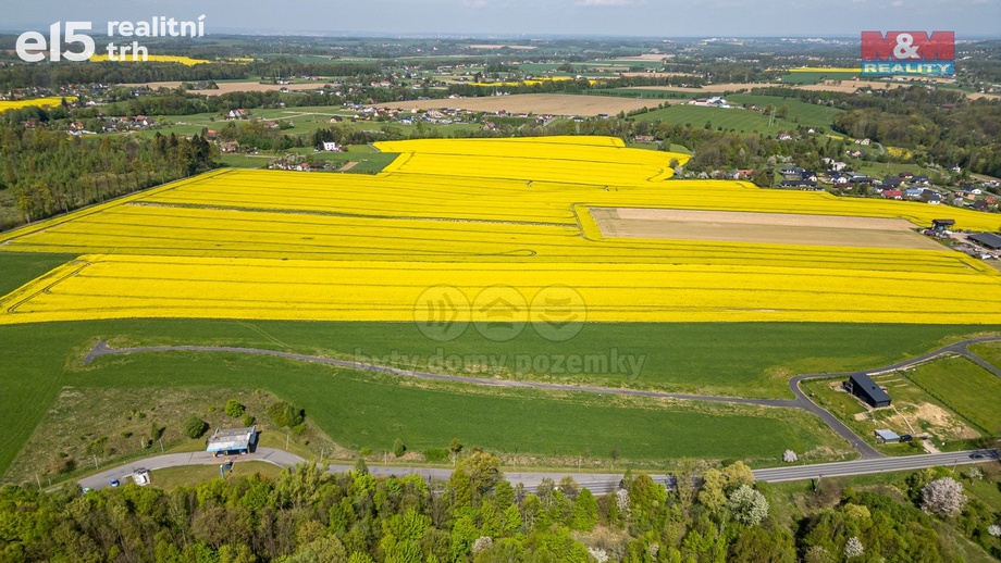 Prodej pozemky pro bydlení, 1 389 m² - Vojkovice