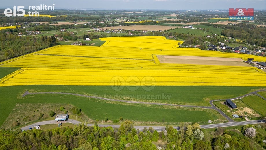 Prodej pozemky pro bydlení, 1 426 m² - Vojkovice