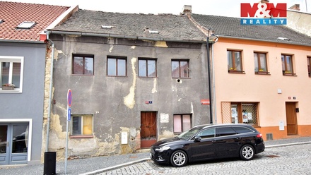 Prodej rodinného domu 200 m², Slaný