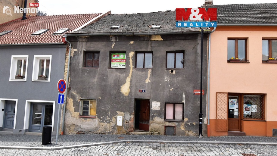 Prodej rodinného domu 200 m², Slaný