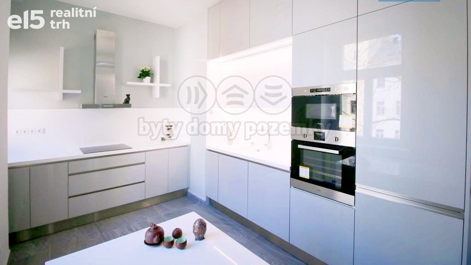 Prodej byty 3+kk, 83 m² - Praha - Holešovice