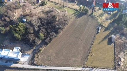 Prodej stavebního pozemku 2 272 m², Řepice