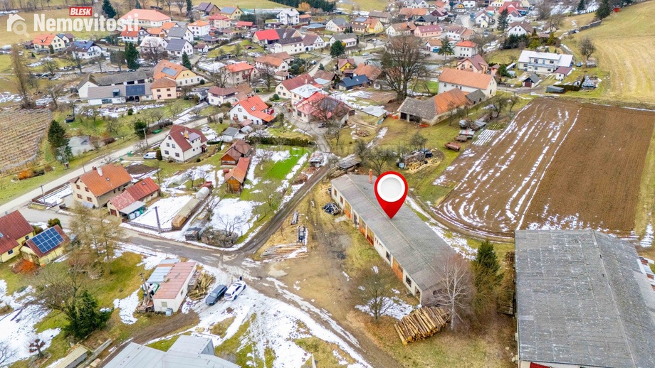 Prodej komerčního pozemku 1 810 m², Nové Město na Moravě - Jiříkovice