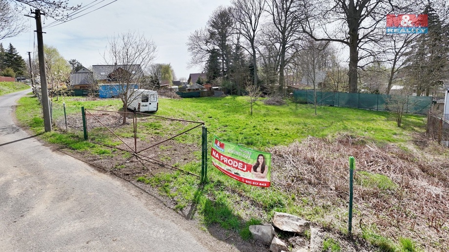Prodej stavebního pozemku 1 337 m², Boleboř