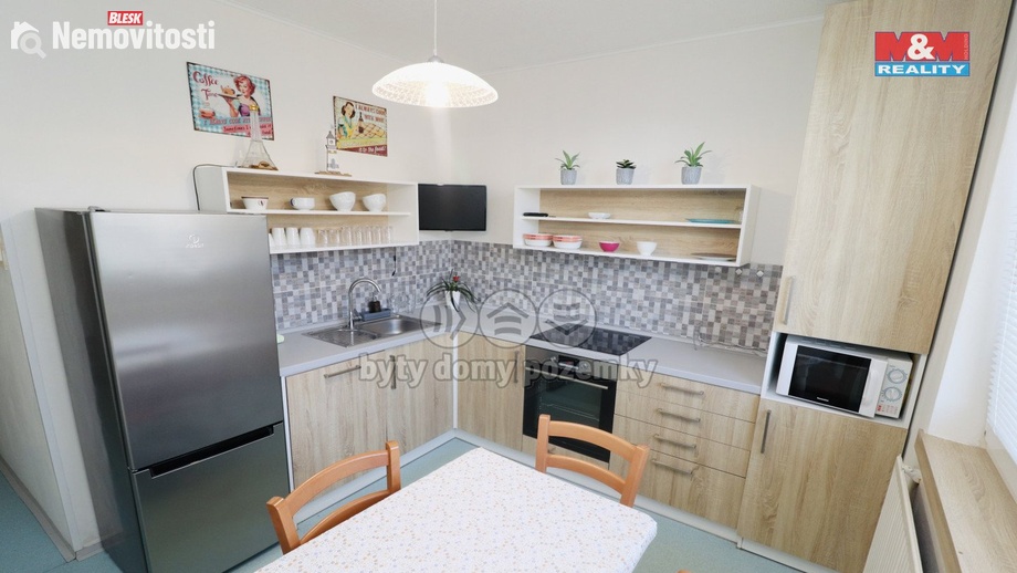 Pronájem bytu 3+1 70 m², Hranice - Studánka