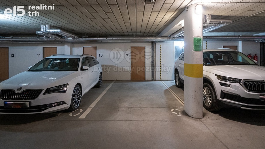 Prodej garážové stání, 14 m² - Olomouc - Nová Ulice
