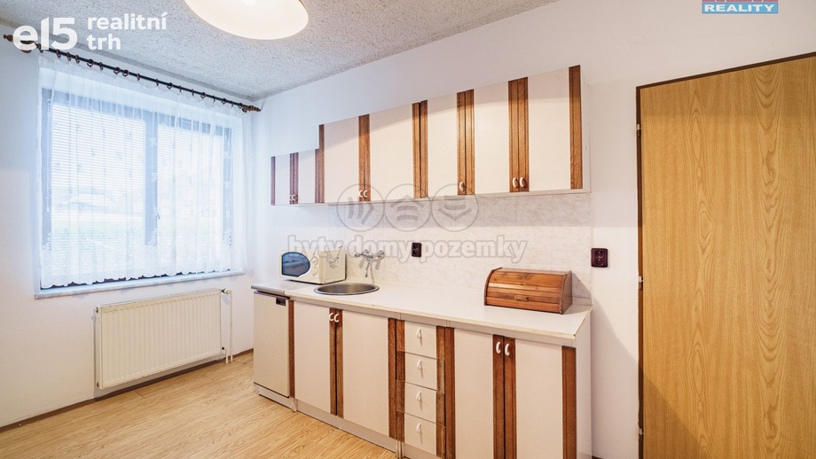 Pronájem byty 2+1, 75 m² - Aš