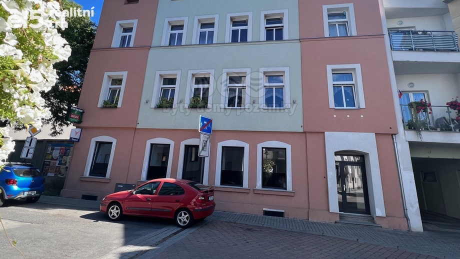 Pronájem obchodní prostory, 100 m² - Strakonice I