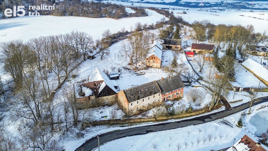 Prodej rodinné domy, 788 m² - Žlutice - Knínice