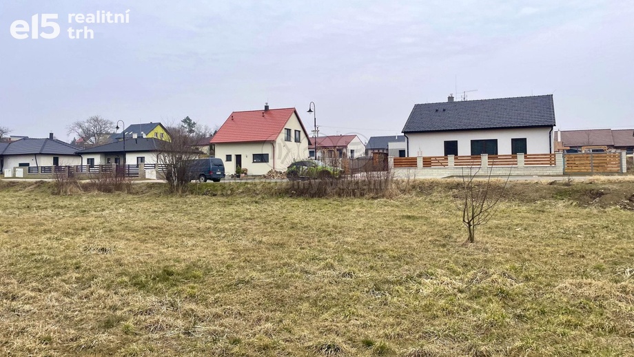 Prodej pozemky pro bydlení, 1 299 m² - Hradčany