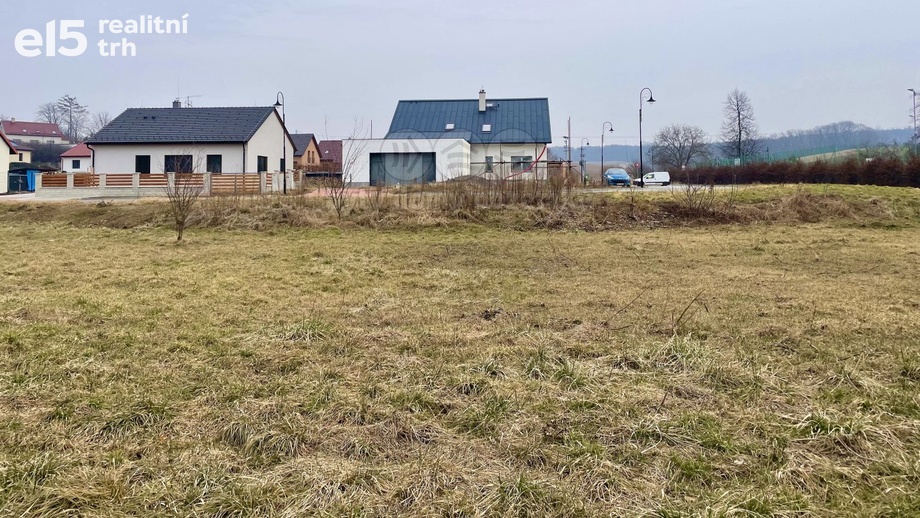 Prodej pozemky pro bydlení, 1 376 m² - Hradčany