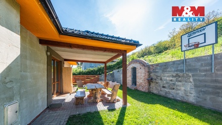 Prodej rodinného domu 140 m², Domoušice