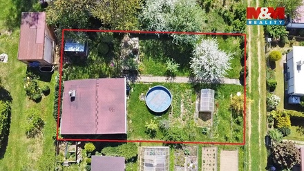 Prodej zahrady 406 m², Sadov