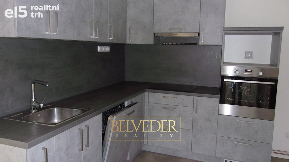 Pronájem byty 2+1, 64 m² - Teplice - Trnovany