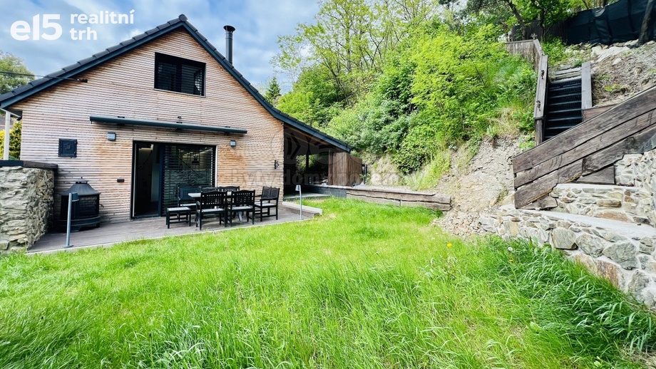 Prodej rodinné domy, 190 m² - Hromnice