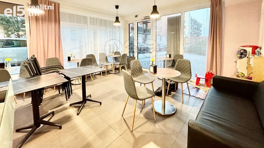 Pronájem restaurace 60 m², Praha - Smíchov