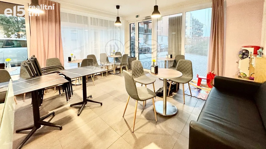 Pronájem restaurace, 60 m² - Praha - Smíchov