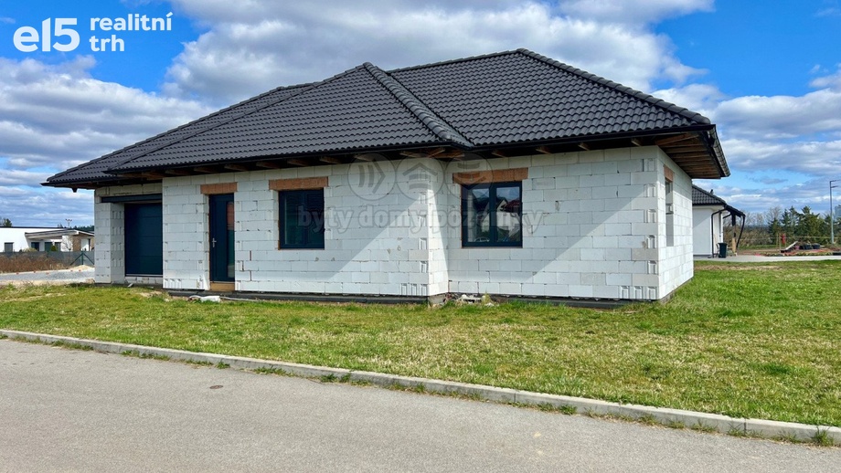 Prodej rodinné domy, 144 m² - Horní Skrýchov