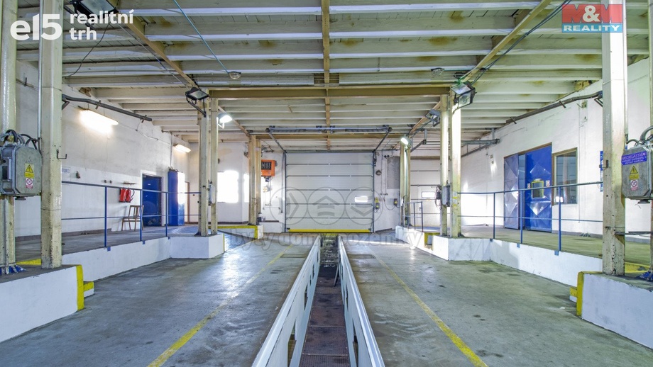Pronájem sklady, 909 m² - Lázně Bělohrad - Prostřední Nová Ves