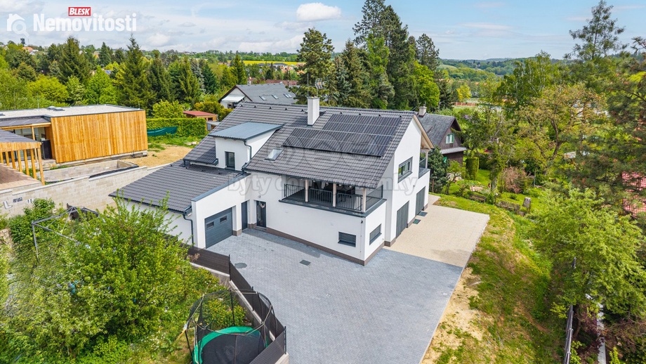 Prodej rodinného domu 340 m², Kunice