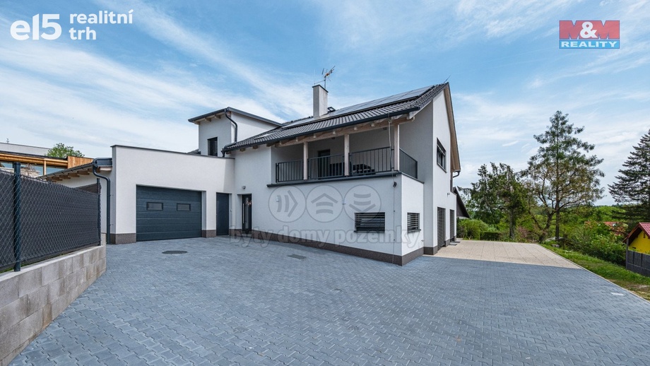 Prodej rodinného domu 340 m², Kunice