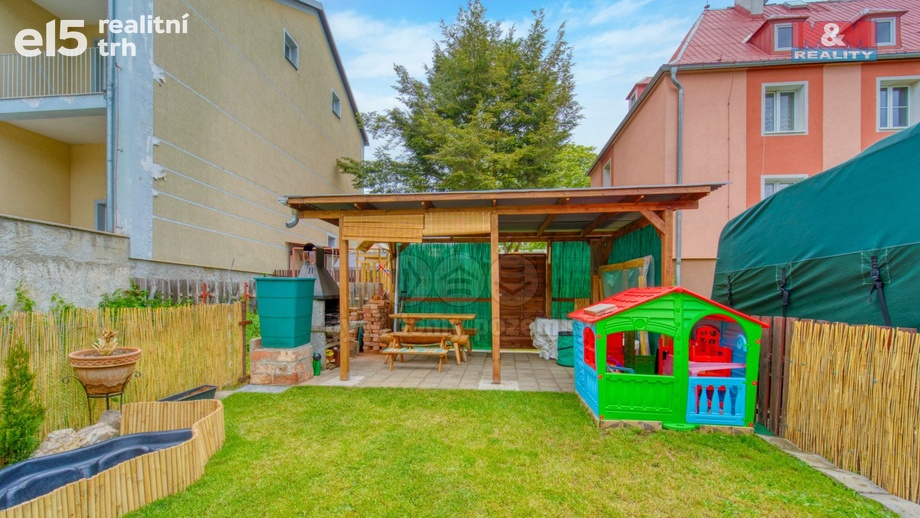 Prodej byty 3+1, 60 m² - Chodov