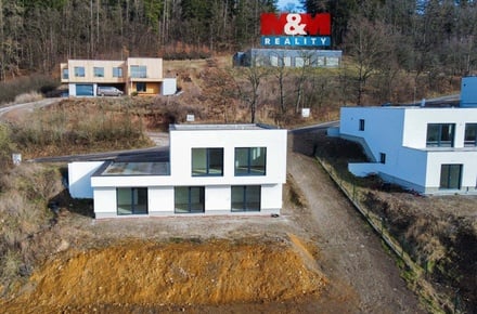 Prodej rodinného domu 160 m², Jince