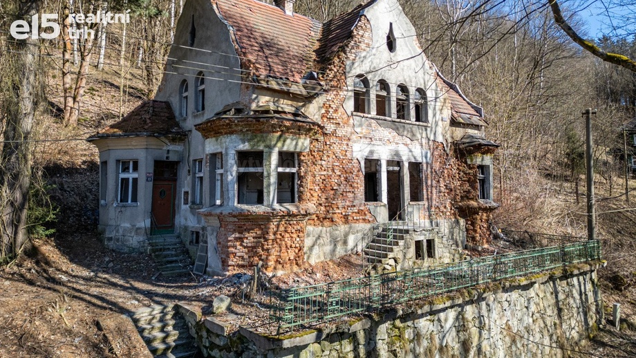 Prodej rodinné domy, 200 m² - Kraslice