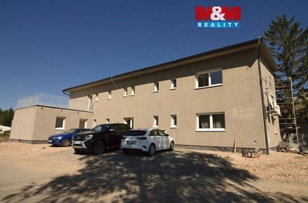 Pronájem kanceláře 71 m², Tehovec