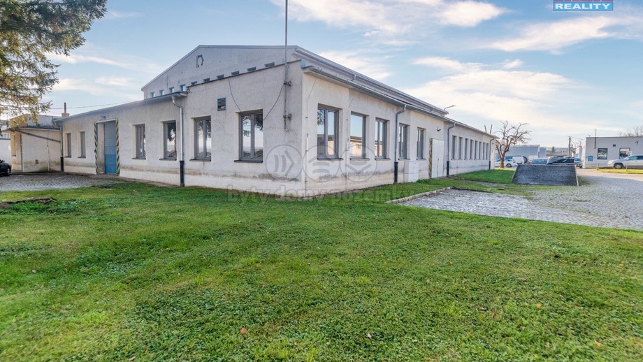 Pronájem výroba, 1 056 m² - Uherský Brod