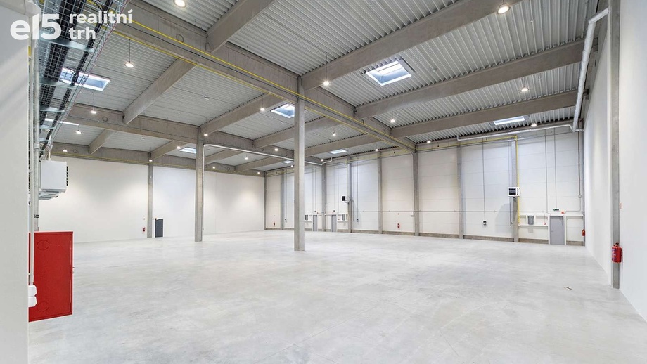 Pronájem sklady, 2 880 m² - Mikulov