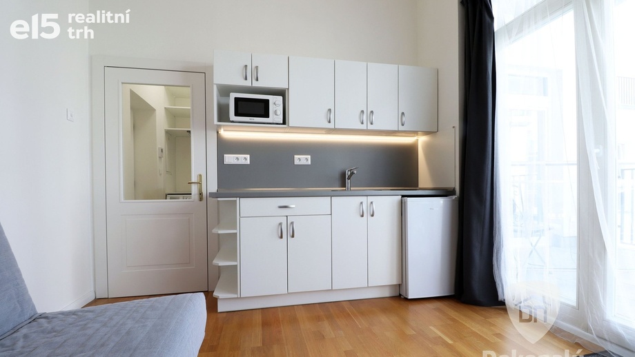 Pronájem byty 1+kk, 26 m² - Praha - Vinohrady