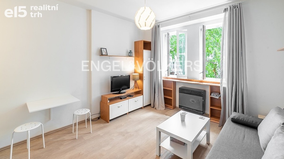 Pronájem byty 2+kk, 34 m² - Praha - Smíchov