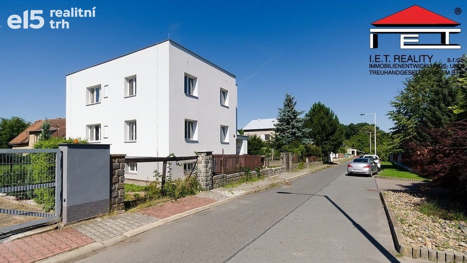 Prodej rodinné domy, 270 m² - Praha - Újezd nad Lesy